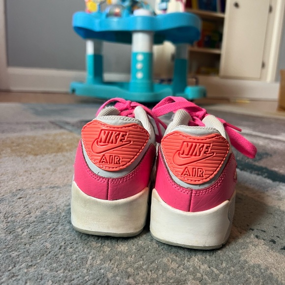 Nike Air Max 90 Ltr Little Kids Style: 724853-001 Size: 1Y Silver Pink - Picture 4 of 6